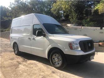 Nissan NV200S