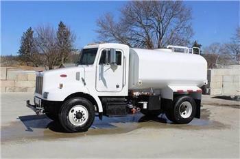 Peterbilt 330