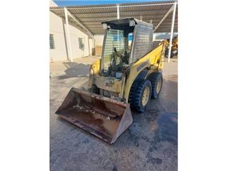 Komatsu SK 714