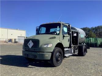 Freightliner M2