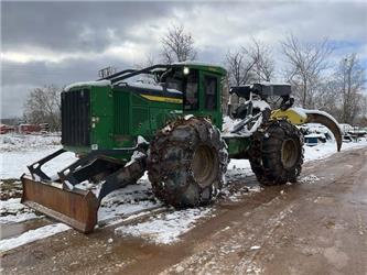 John Deere 848L-II