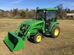 John Deere 3033R