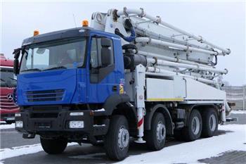 Iveco TRAKKER 450/8X4/CONCRETE PUMP/ SERMAC 4Z37/EUR 5