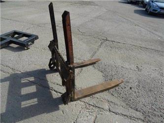  Pallet forks for front loader