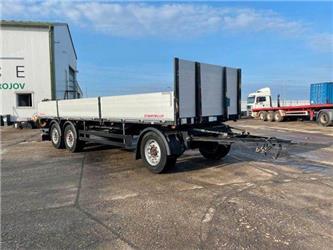 Schwarzmüller trailer with sides vin 548