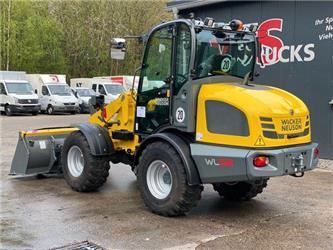 Wacker WL 52 inkl. Palettengabel &amp; Ladeschaufel