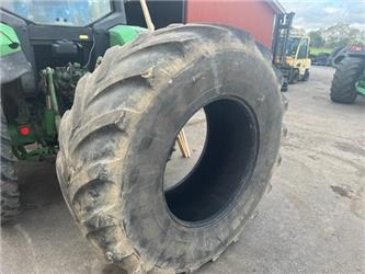 Michelin 650/85R38