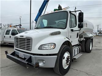 Freightliner M2