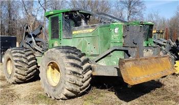 John Deere 648L