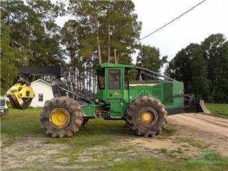 John Deere 648L