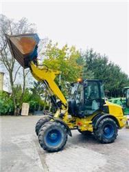 Caterpillar 908H