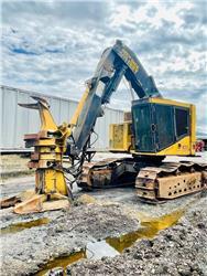 Tigercat 822