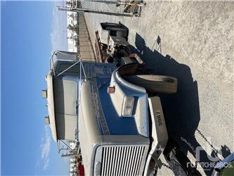 Freightliner FLD 112SD