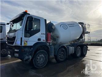 Iveco TRAKKER 400 E6