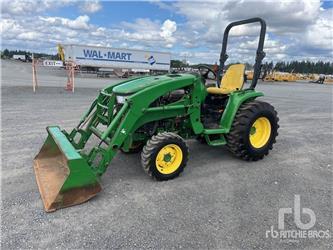 John Deere 3033R