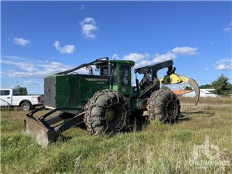 John Deere 648L
