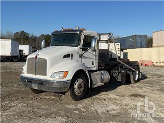 Kenworth T370