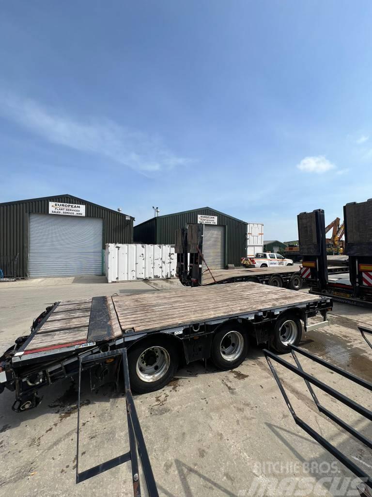 Chieftain C491454 Vehicle transport trailers