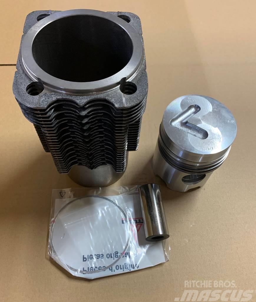 Deutz-Fahr Cylinder / piston set 912W 02929972, 02921586 Motory