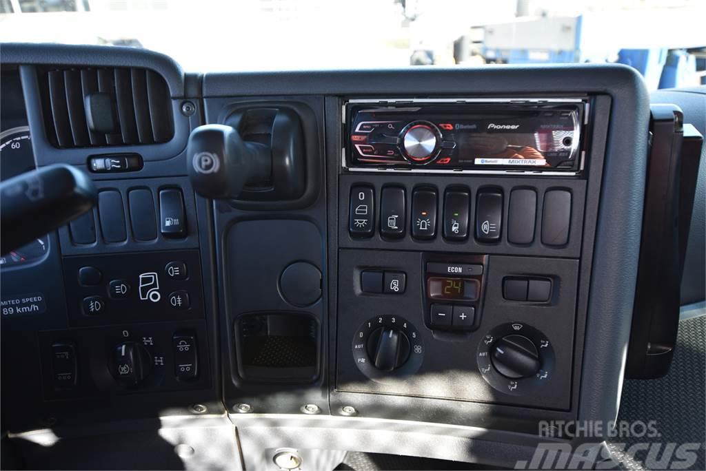 Scania G440 8X4 Autožeriavy, hydraulické ruky