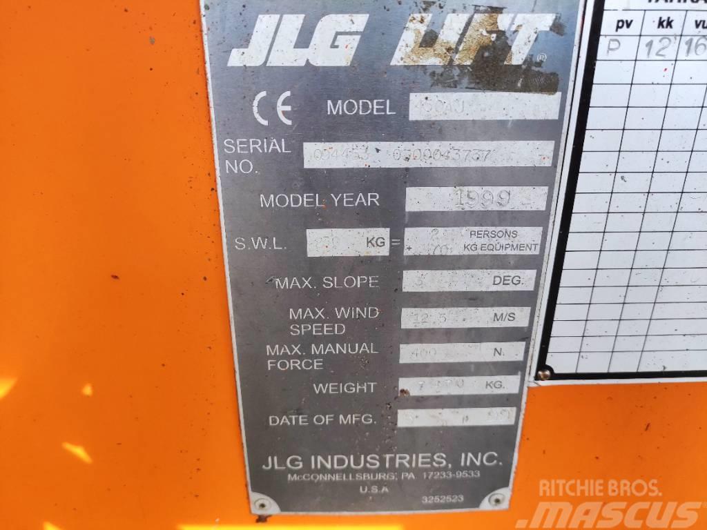 JLG 450 AJ Kĺbové plošiny