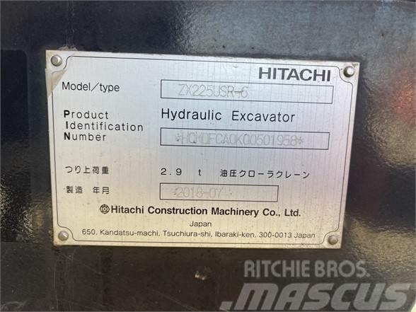 Hitachi ZX225USR-6 Pásové rýpadlá