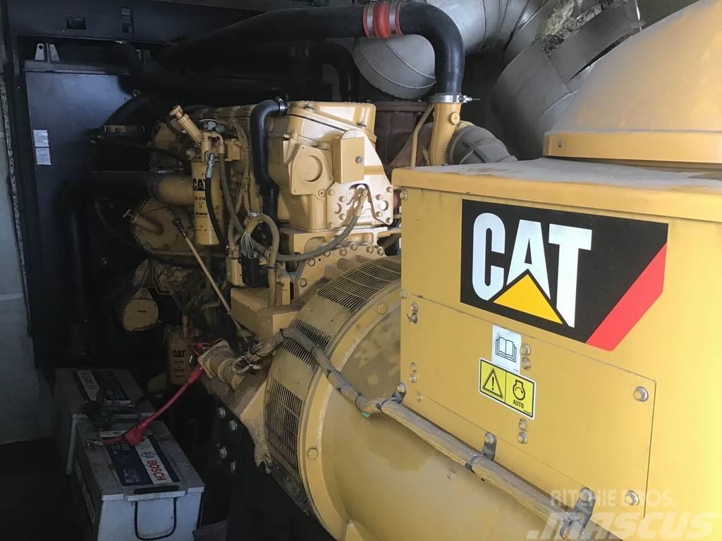 CAT C18 GENERATOR 800KVA USED Naftové generátory