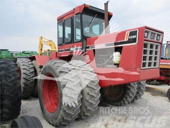 International 4386 Traktory