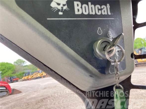 Bobcat T140 Šmykom riadené nakladače