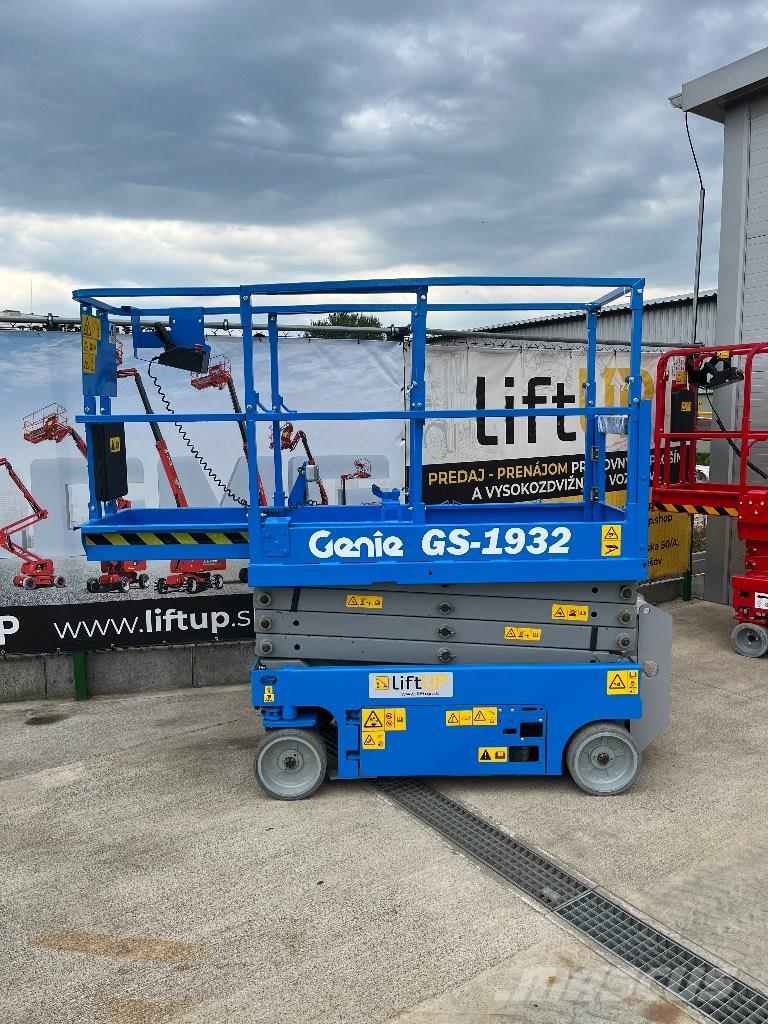 Genie GS 1932 Scissor lifts