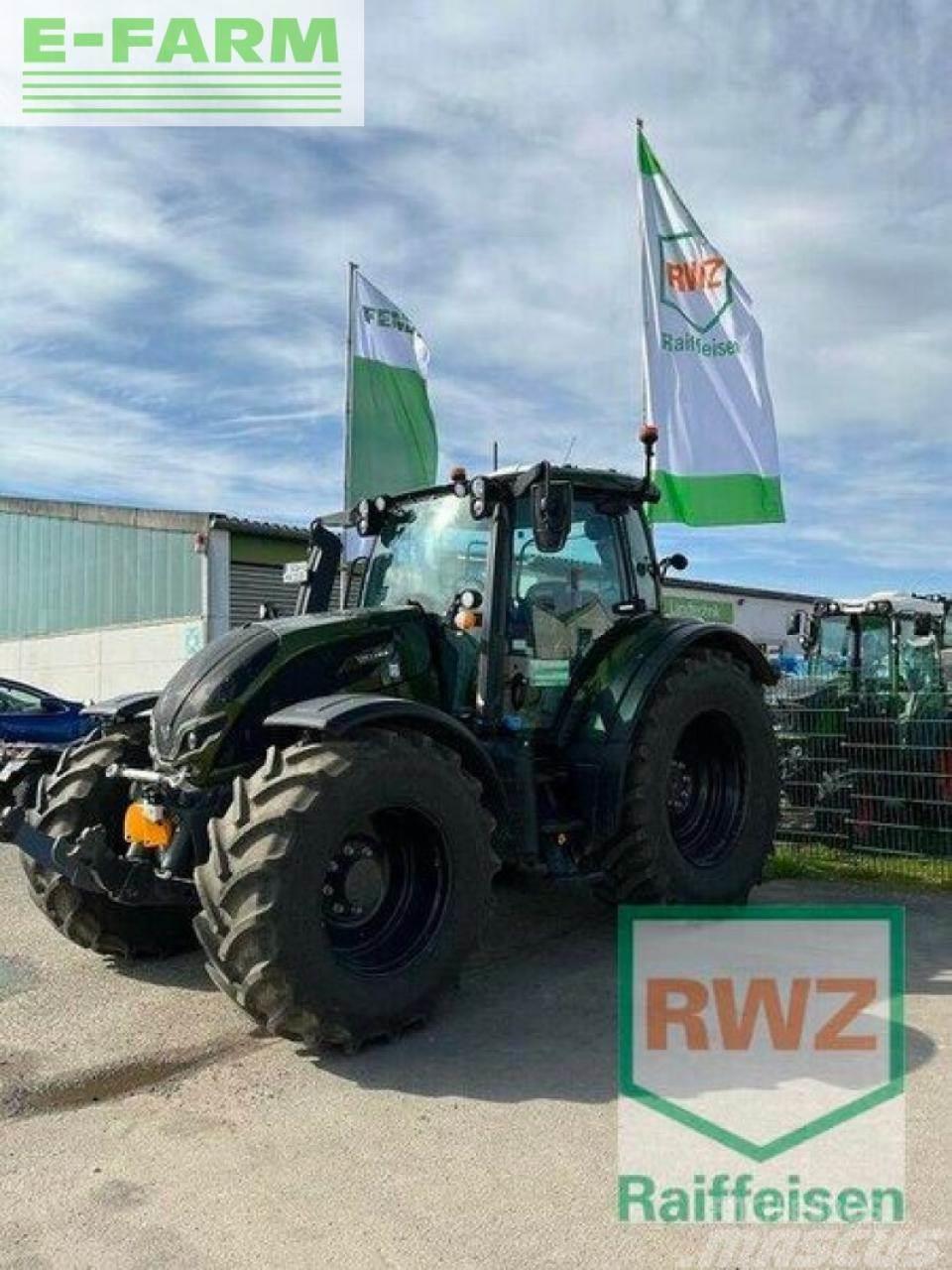 Valtra n155ed Traktory