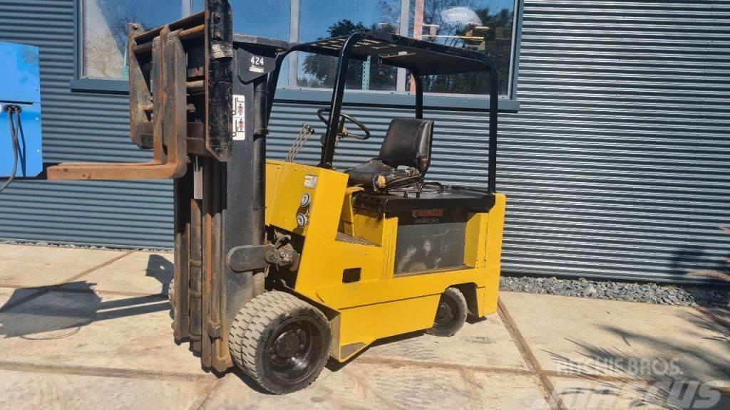 Hyster 4.5t electro Iné