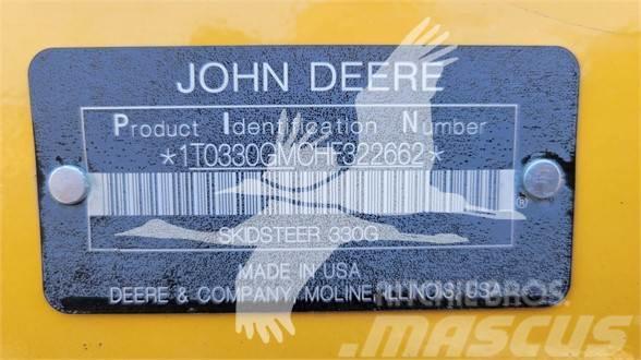 John Deere 330G Šmykom riadené nakladače