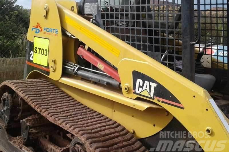 CAT Bobcat Ďalšie nákladné vozidlá