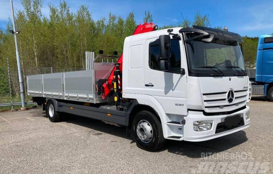 Mercedes-Benz Atego 1530 4x2 Kran/Flakbil Plošinové nákladné automobily/nákladné automobily so sklápacími bočnicami