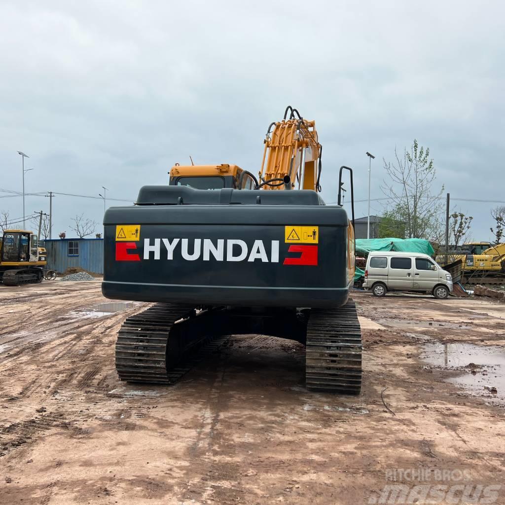 Hyundai R220LC-9 Pásové rýpadlá
