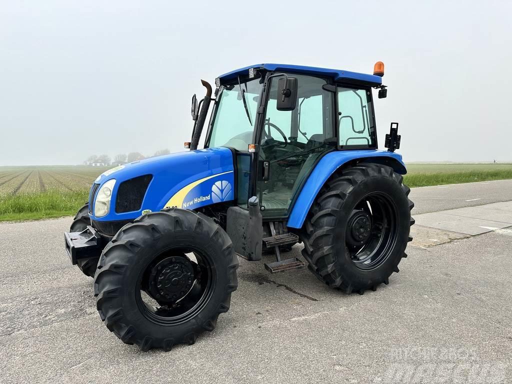 New Holland TL90 A Traktory