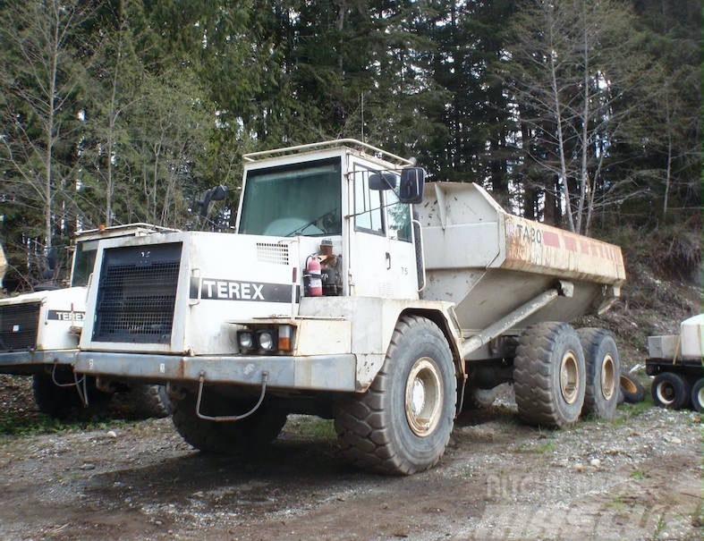 Terex TA 30 Kĺbové nákladné autá