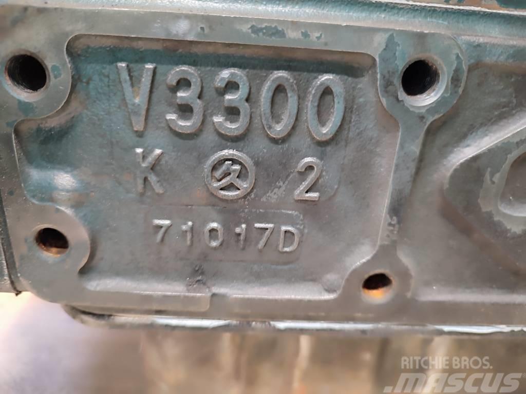Kubota V3300 complete engine Motory