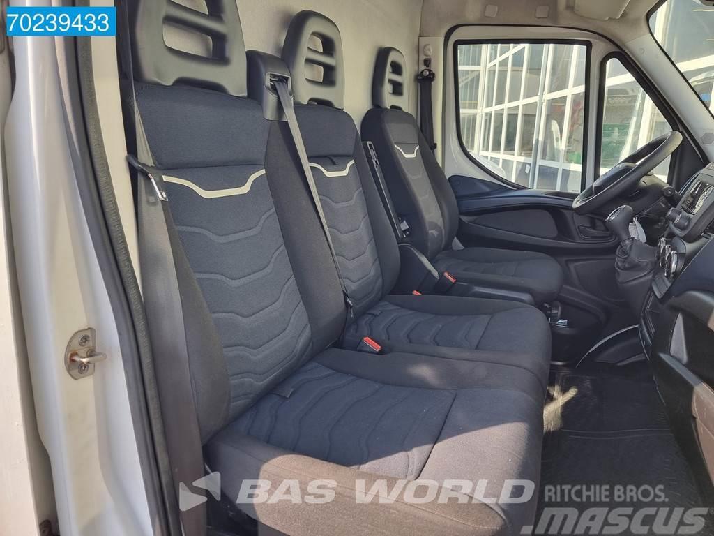 Iveco Daily 35S14 Automaat Nwe model L2H2 3500kg trekhaa Dodávky