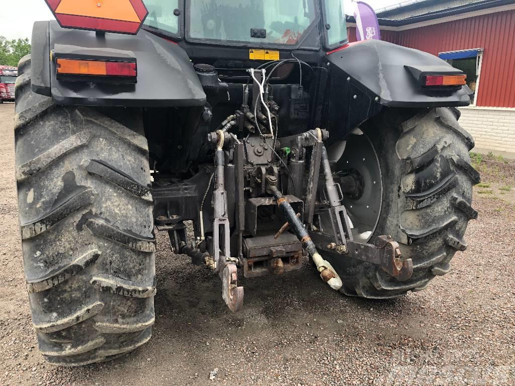 Massey Ferguson 6180 Dismantled for spare parts Traktory