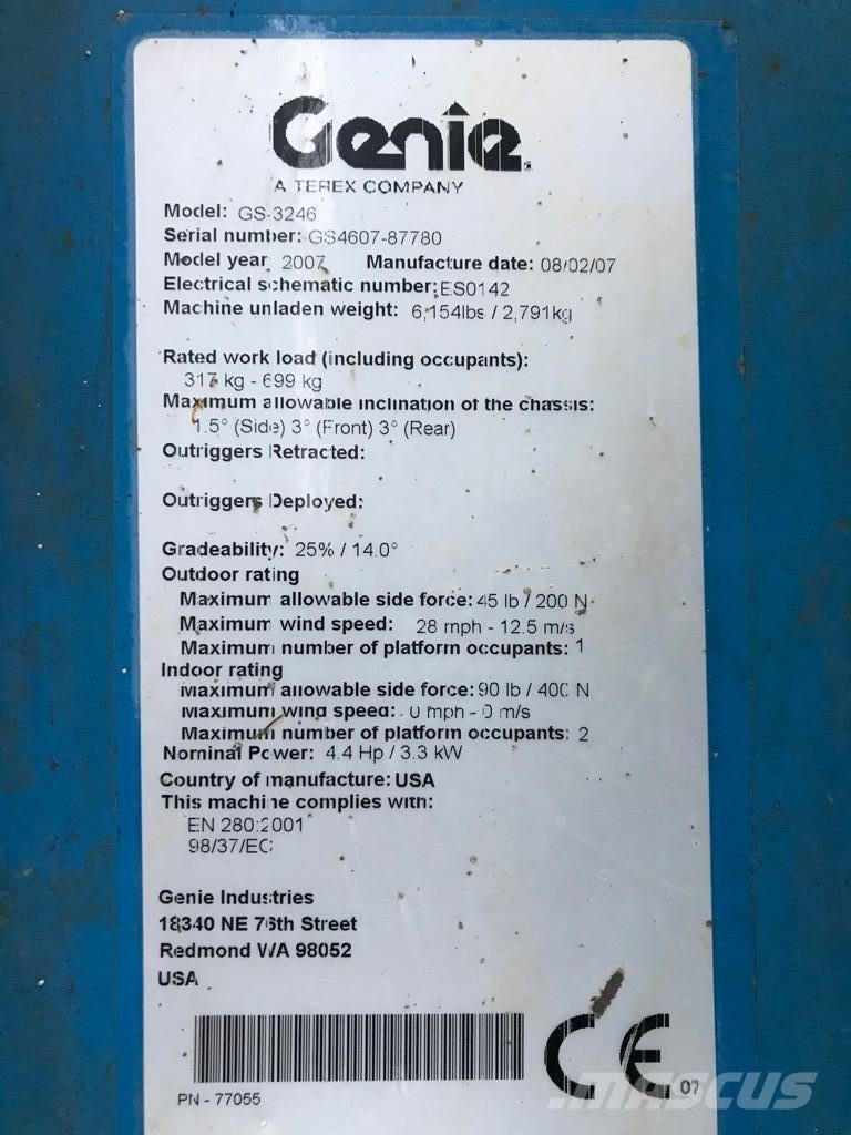 Genie GS 3246 Nožnicové zdvíhacie plošiny