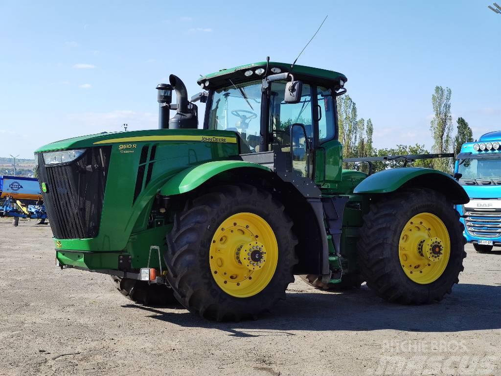 John Deere 9510 R Traktory