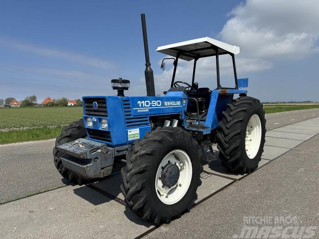 New Holland 110-90DT Traktory