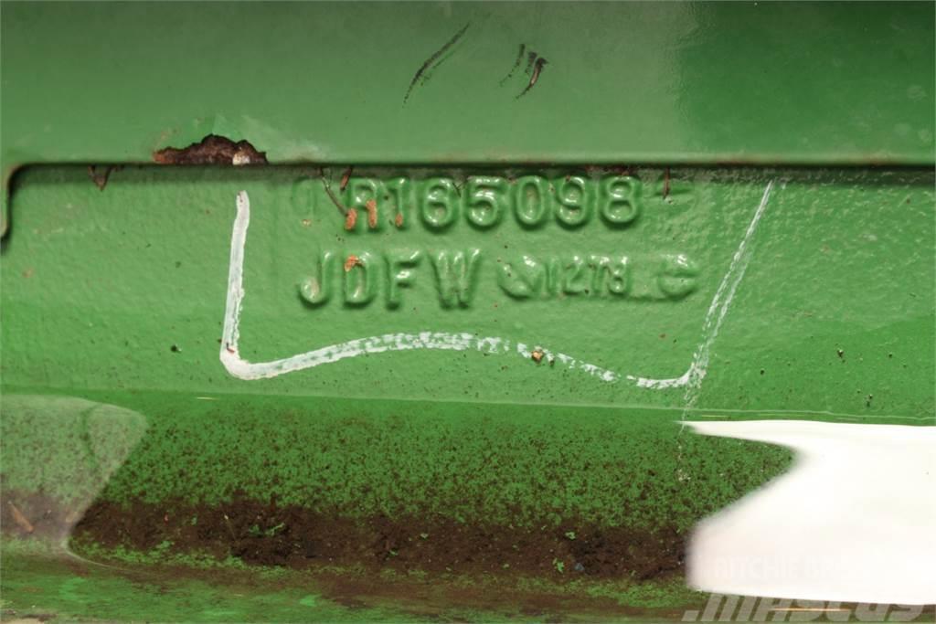 John Deere 8220 Weight Podvozky a zavesenie kolies