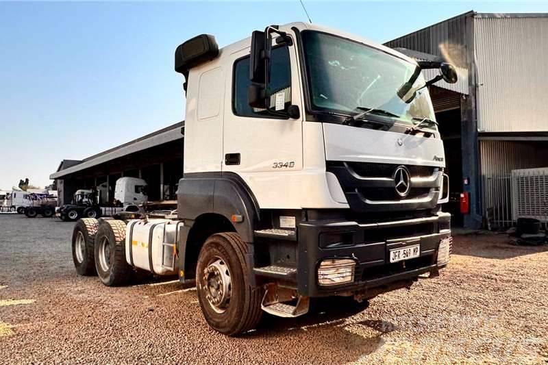 Mercedes-Benz Axor 3350 6x4 T/T Ďalšie nákladné vozidlá