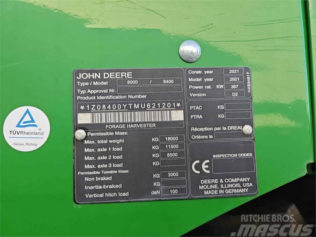 John Deere 8400i Samochodné kosačky