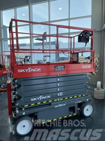 SkyJack SJ4740 Electric Scissor Lift Nožnicové zdvíhacie plošiny