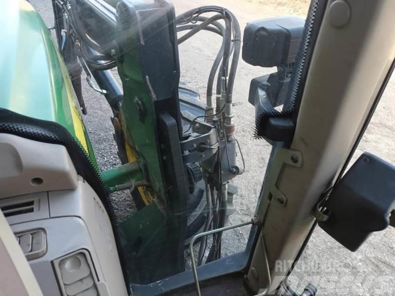 John Deere 6520 PREMIUM Traktory