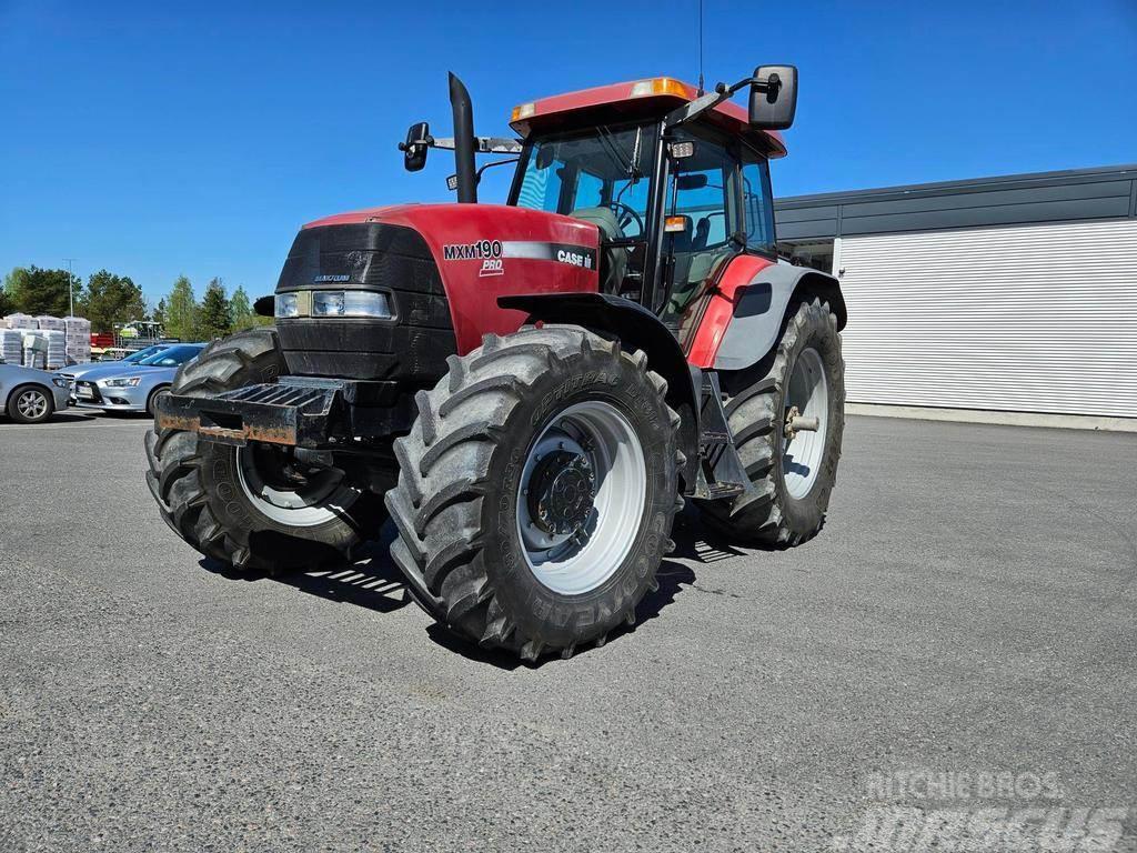Case IH MXM 190 Traktory